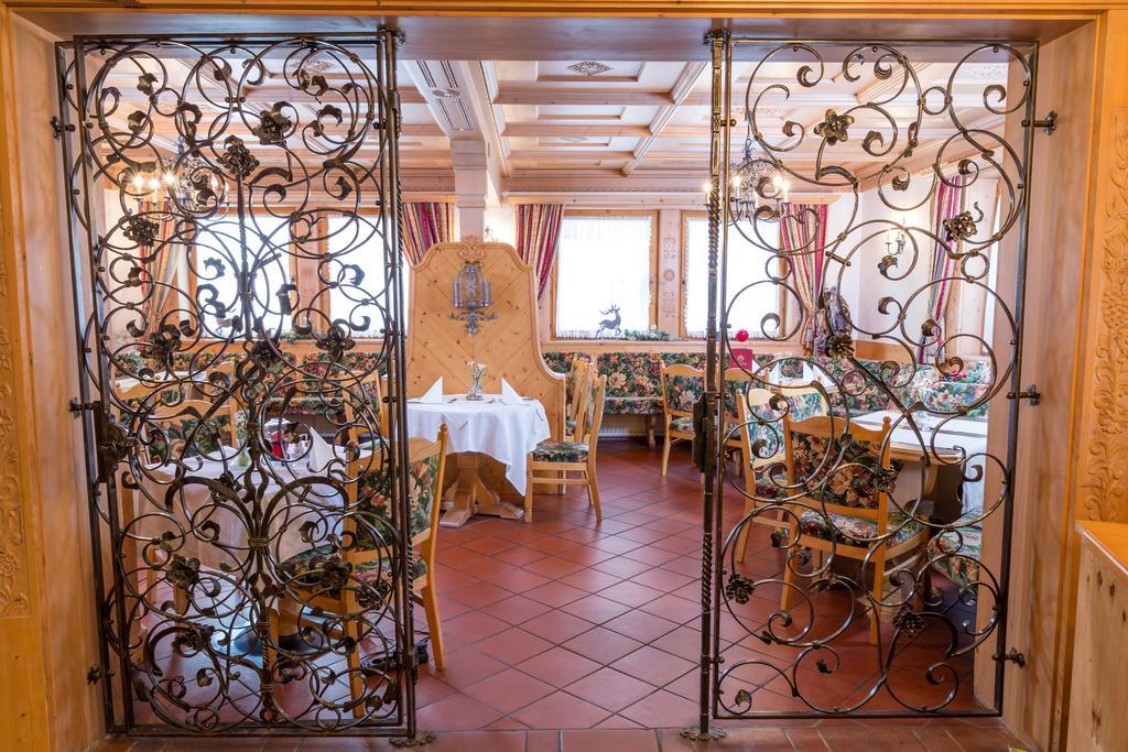 Hotel Tirolerhof Серфаус Экстерьер фото